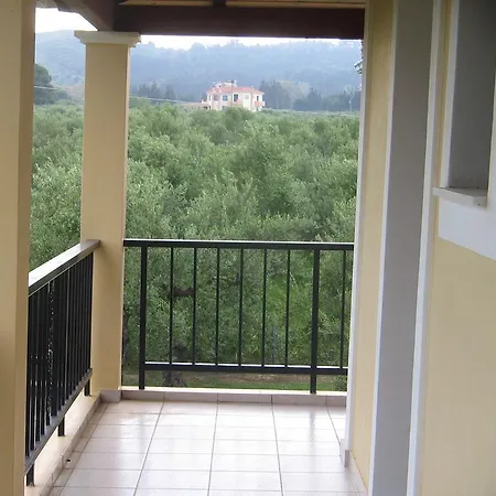Dimaras Appartement *